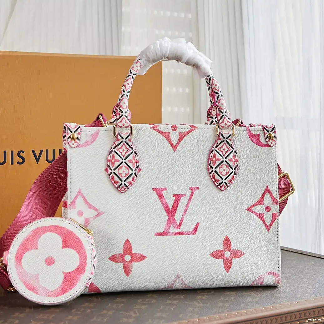 ONTHEGO PM LOUIS VUITTON 0630